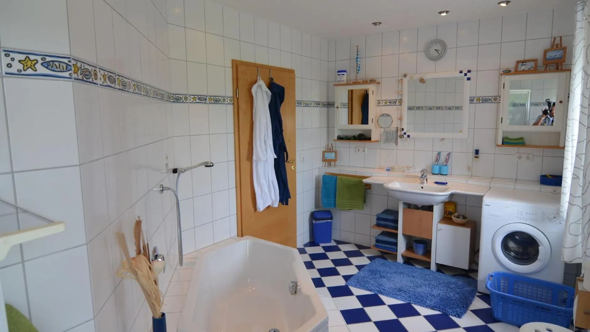 Luxurious Holiday Home In T Nnesberg With Garden Tannesberg