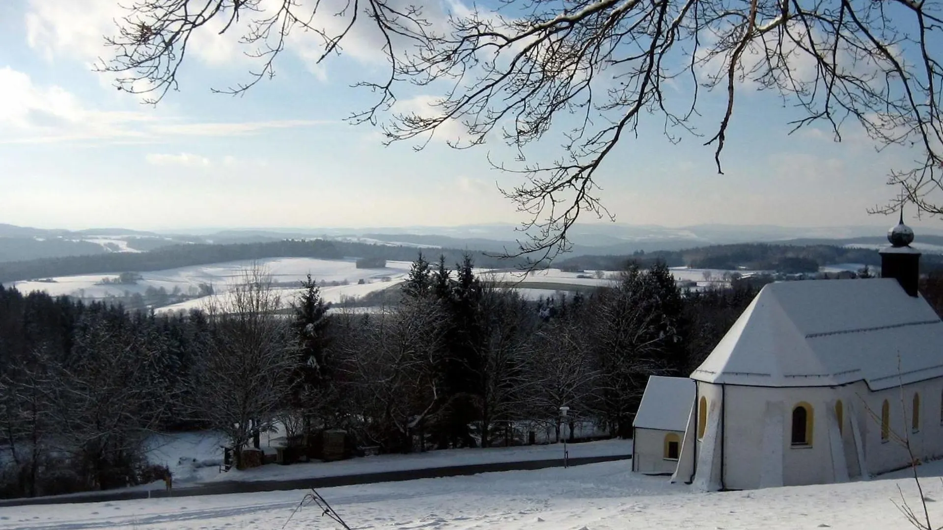 Luxurious Holiday Home In T Nnesberg With Garden Tannesberg